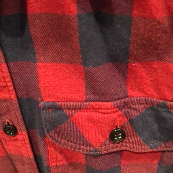 H&M RED AND BLUE PLAID BUTTON UP - Picture 3 of 8